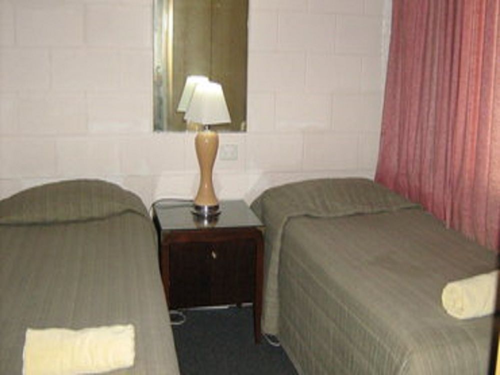 Warren Motor Inn Extérieur photo